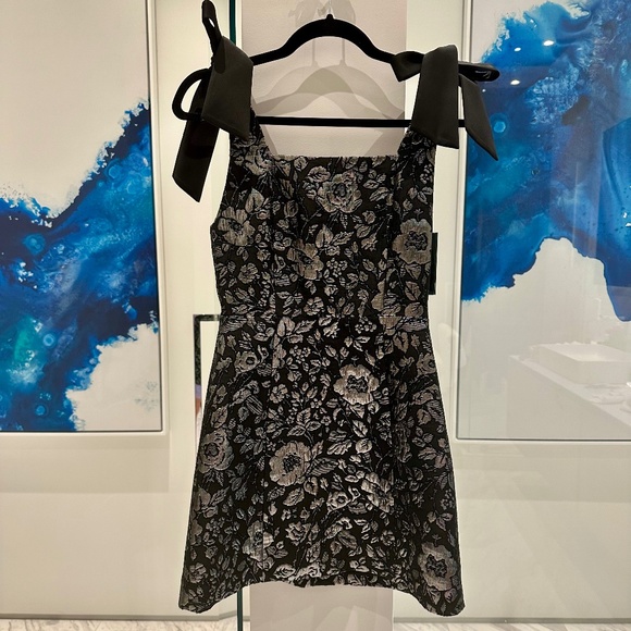 Alice and Olivia Maryann Tie Shoulder Dress in Black & Silver - New - Picture 3 of 6